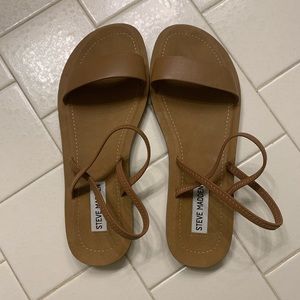 NWOT Steve Madden Fiddler Sandal Sz 8